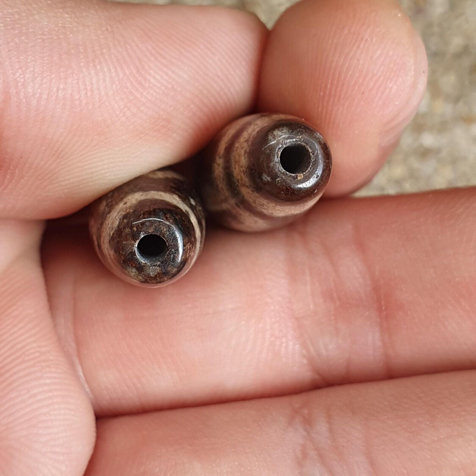 LOT 2 Eye BEADS Tibetan dzi bead old amulet Agate Tibet gzi pendant