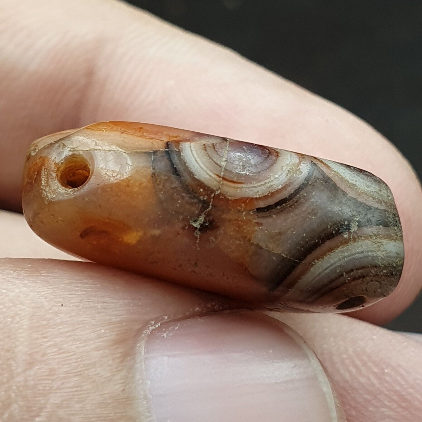 Erstaunliches antikes Khorasan-Perlenamulett mit antiken Augen aus Achatstein