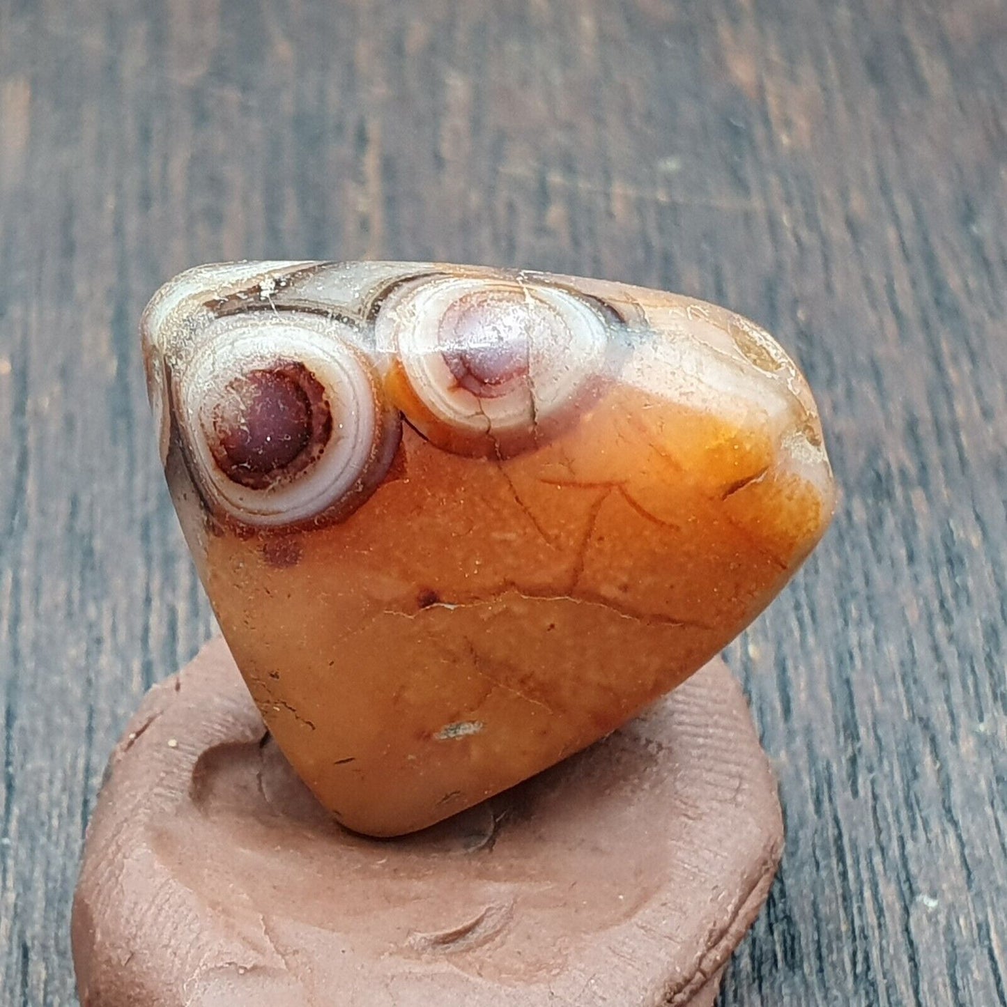Erstaunliches antikes Khorasan-Perlenamulett mit antiken Augen aus Achatstein