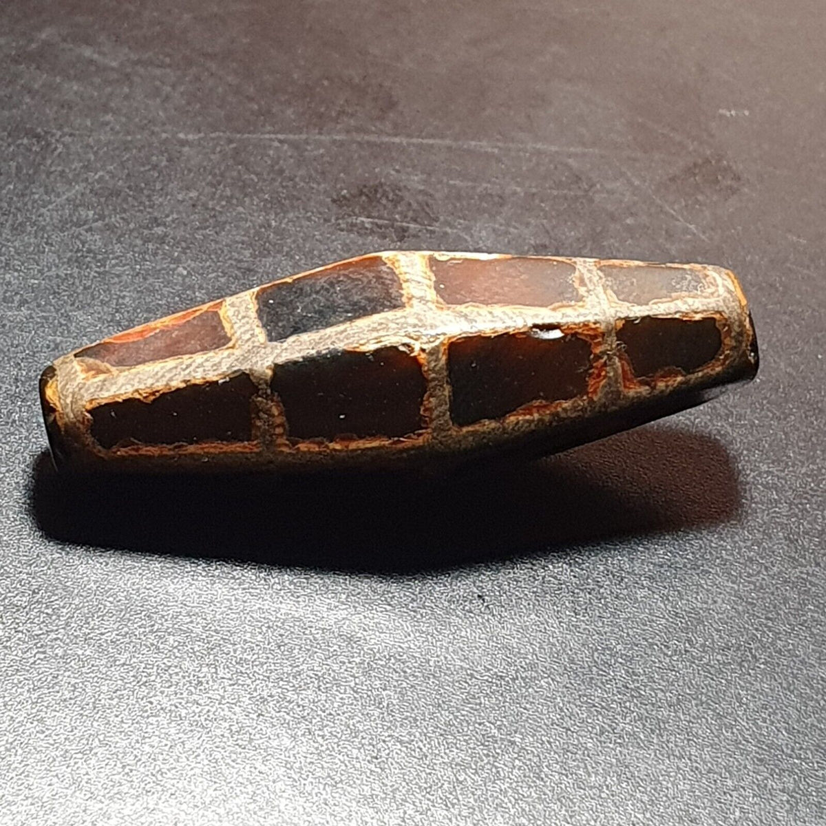 Beautiful HIMALAYAN Nepalese Tibetan South East Asian Etched Agate bead