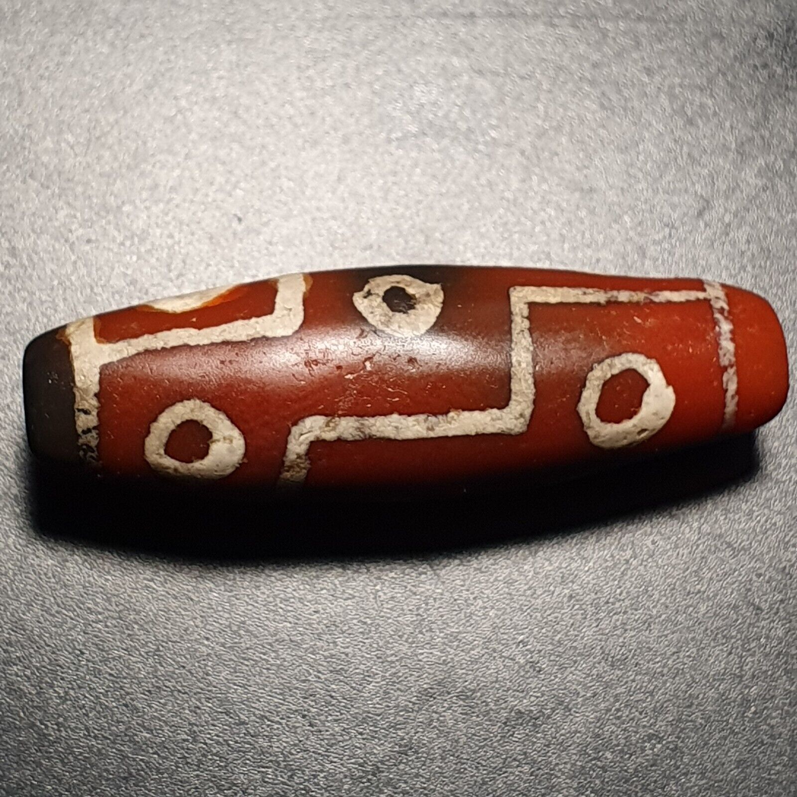 Antique HIMALAYAN Nepalese Tibetan Central Asian Etched Agate bead 9 EYES bead