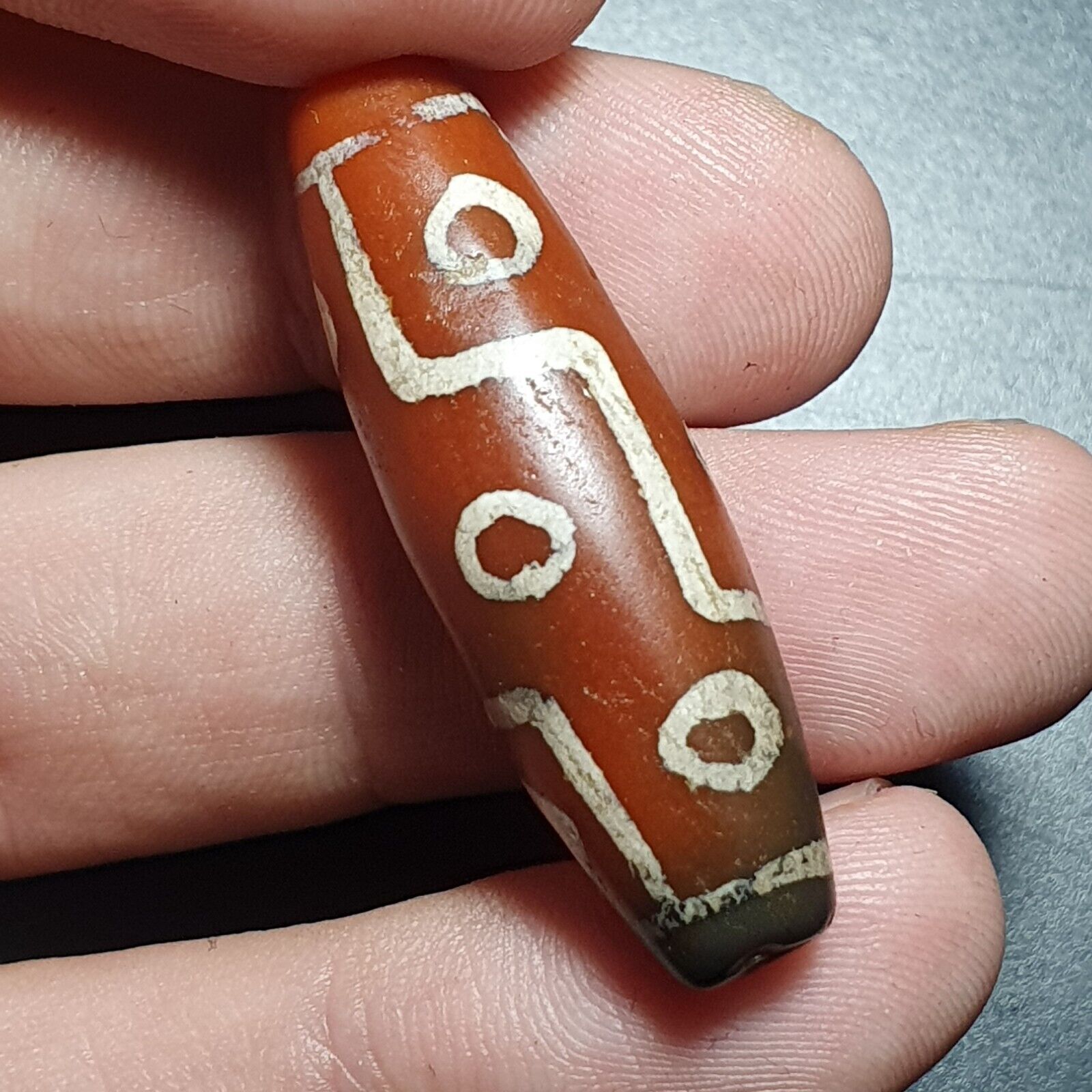 Antique HIMALAYAN Nepalese Tibetan Central Asian Etched Agate bead 9 EYES bead