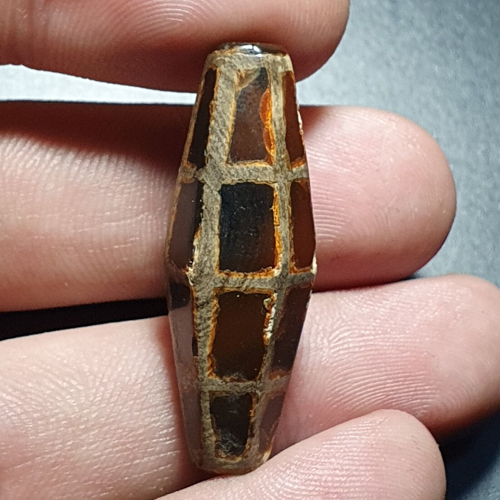 Beautiful HIMALAYAN Nepalese Tibetan South East Asian Etched Agate bead