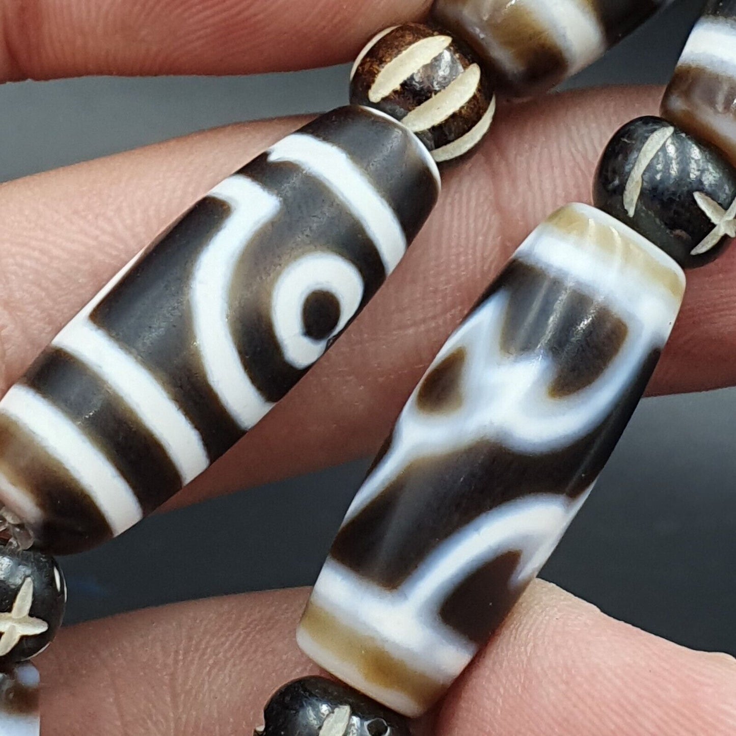 LOT 6 AugenPERLEN Tibetische Dzi-Perle altes Amulett Achat Tibet Gzi-Armband