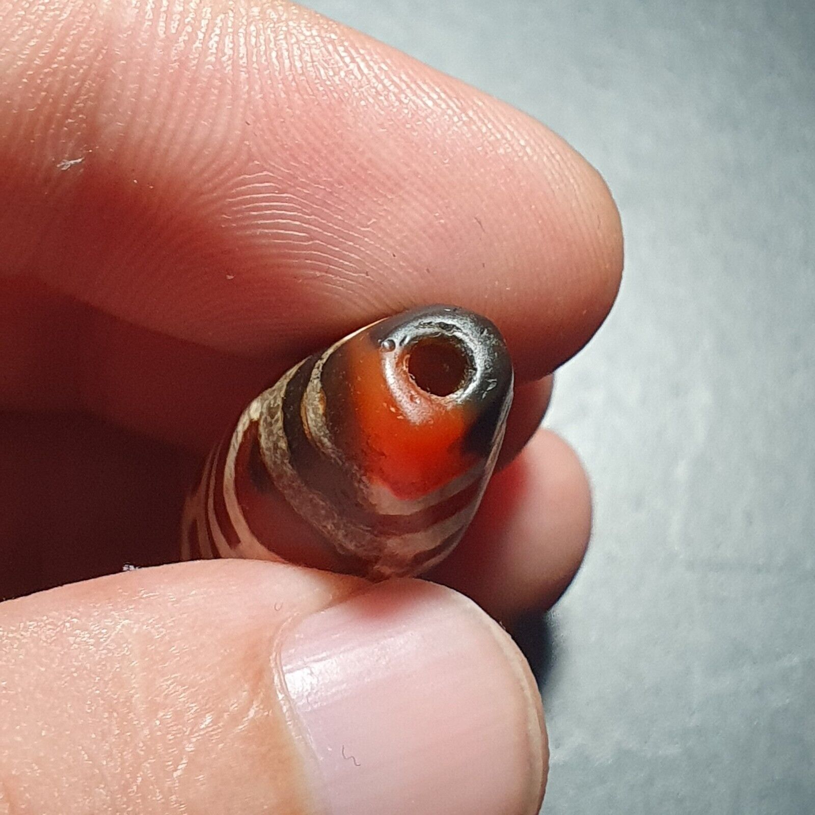 BDET #2 HIMALAYAN Indo Tibetische Zentralasiatische geätzte Achatperlen verzierte Perle