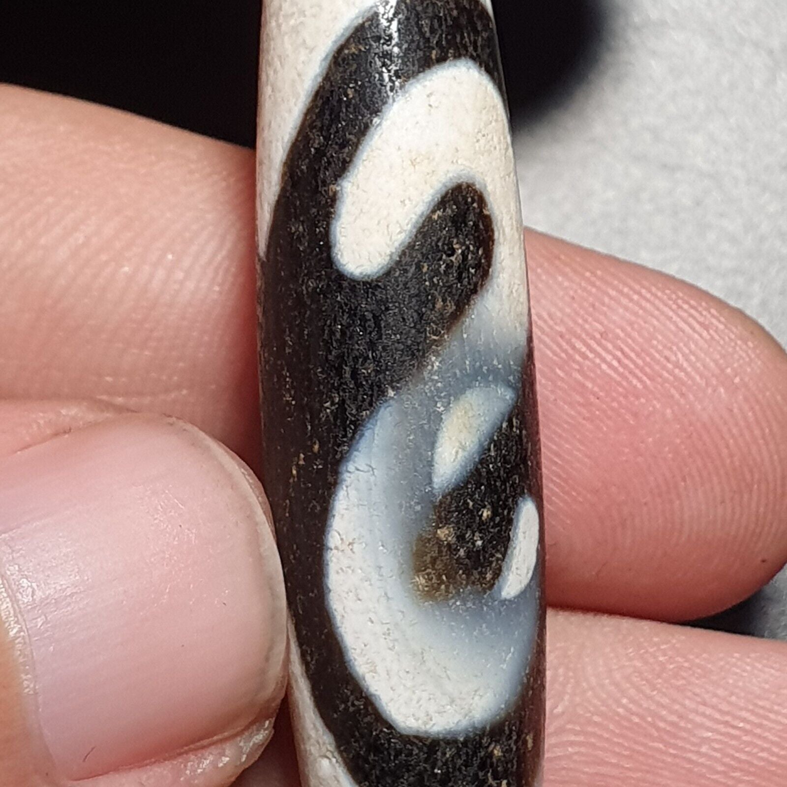 Himalayan Tibetan Dzi S Pattern Spiritual Amulet Mala Bead Unique Beads