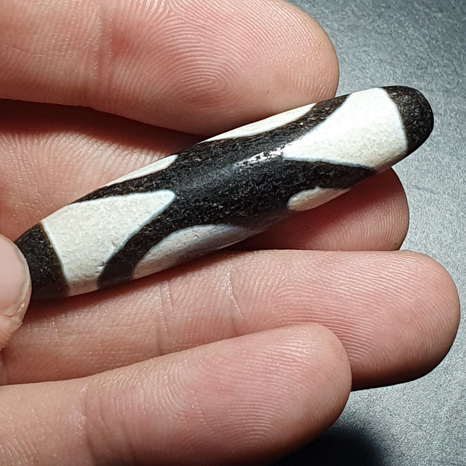 Himalayan Tibetan Dzi S Pattern Spiritual Amulet Mala Bead Unique Beads