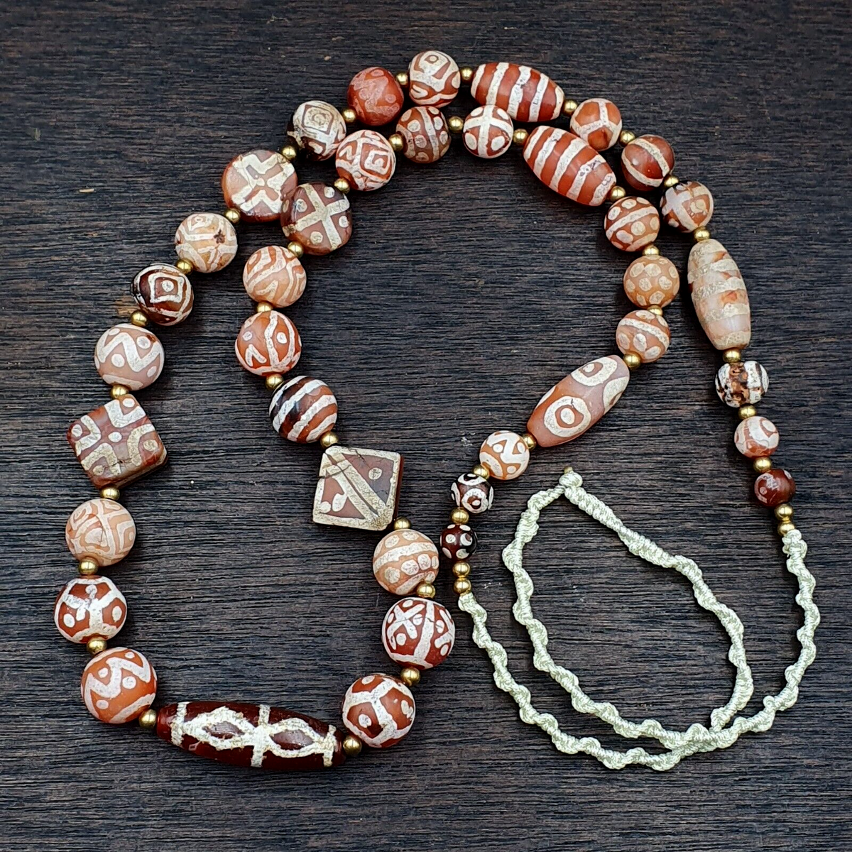 Antique HIMALAYAN Indo Tibetan Central Asian Etched Agate beads Necklace 6ED-A-