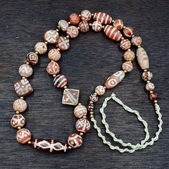 Antique HIMALAYAN Indo Tibetan Central Asian Etched Agate beads Necklace 6ED-A-