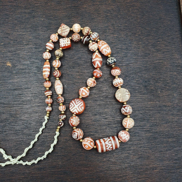 Amazing Red Agate Antique Tibetan Central Asian Etched Agate Beads Necklace E9