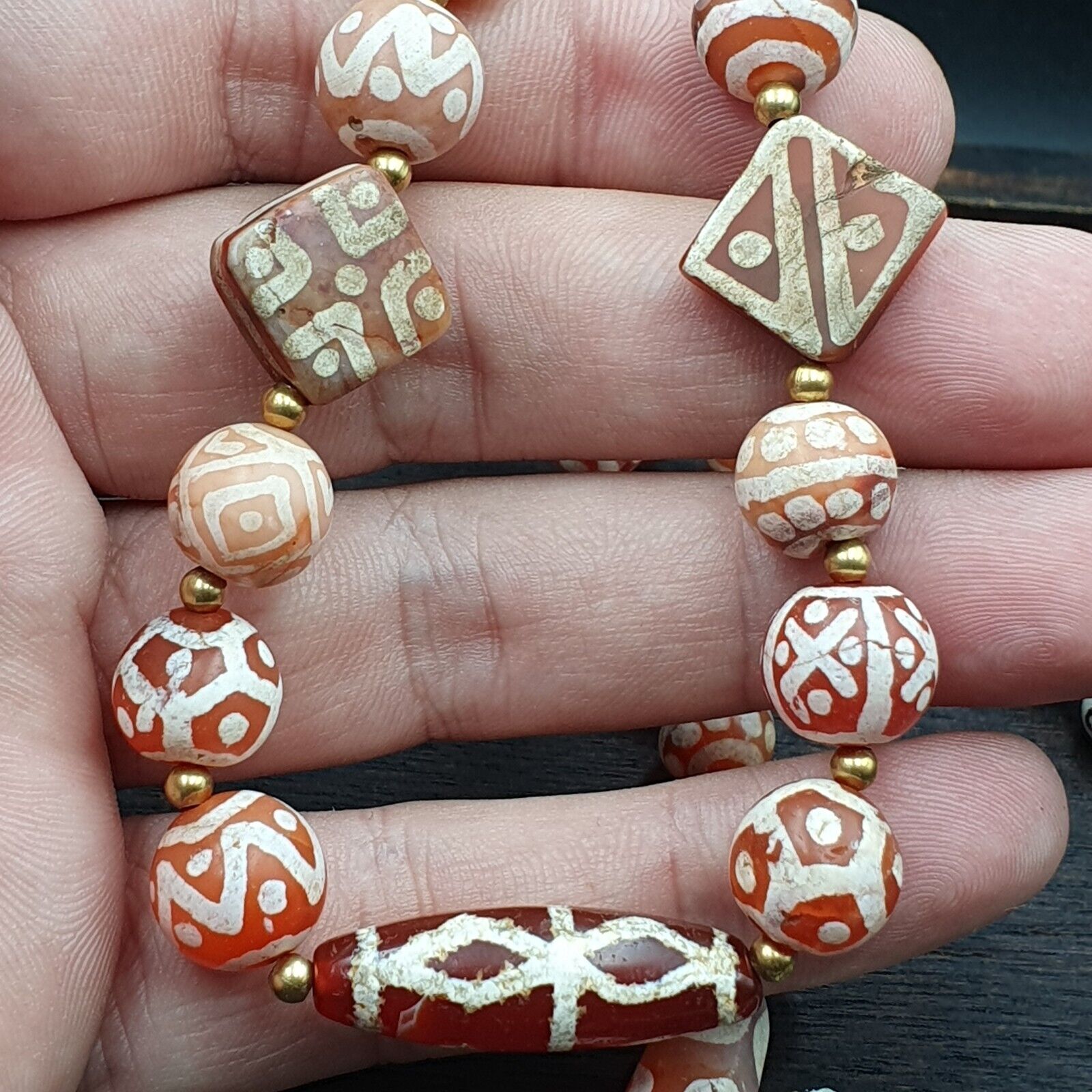 Antique HIMALAYAN Indo Tibetan Central Asian Etched Agate beads Necklace 6ED-A-