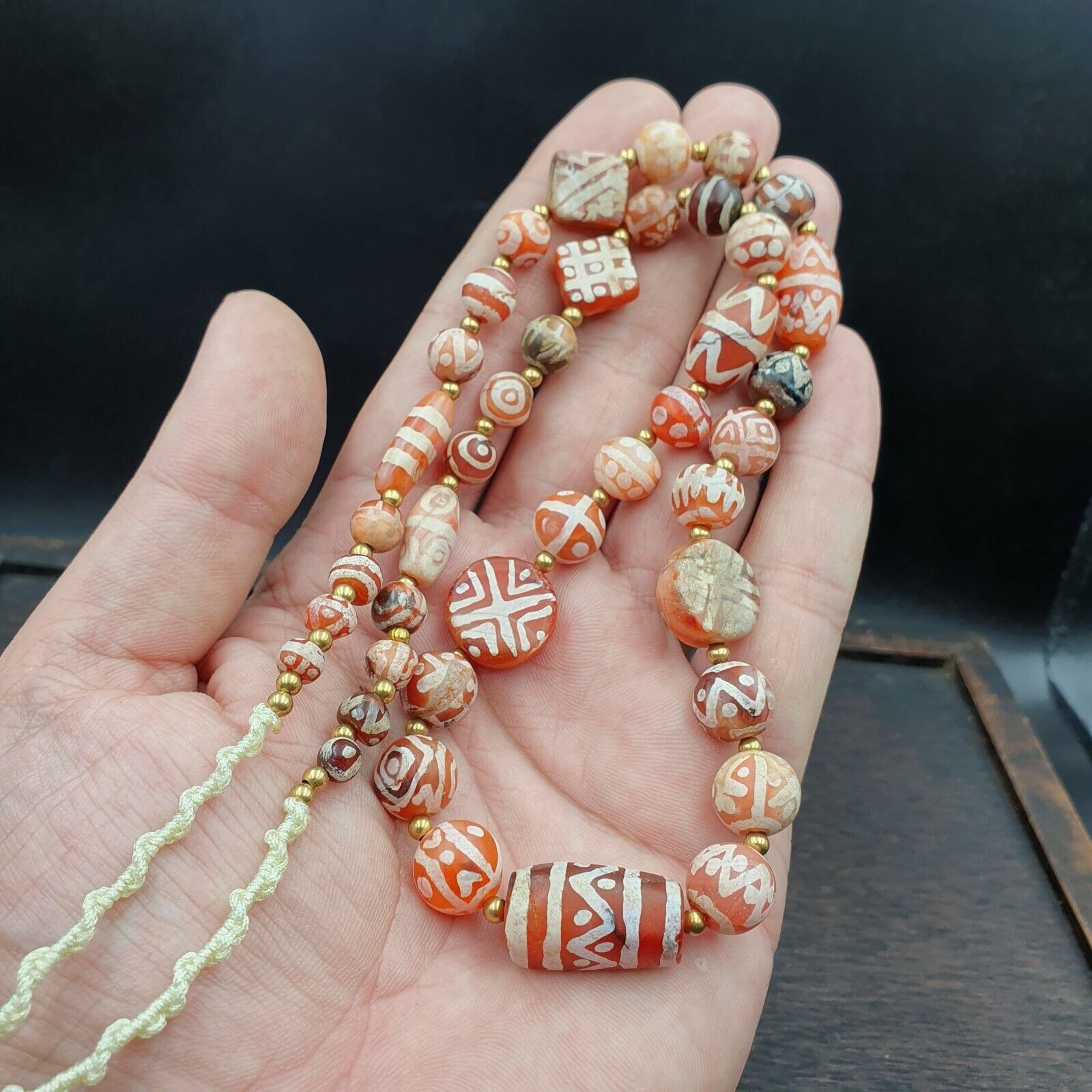 Amazing Red Agate Antique Tibetan Central Asian Etched Agate beads Necklace E9