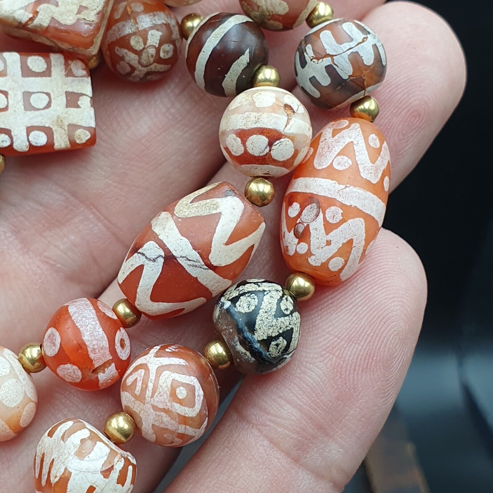 Amazing Red Agate Antique Tibetan Central Asian Etched Agate beads Necklace E9