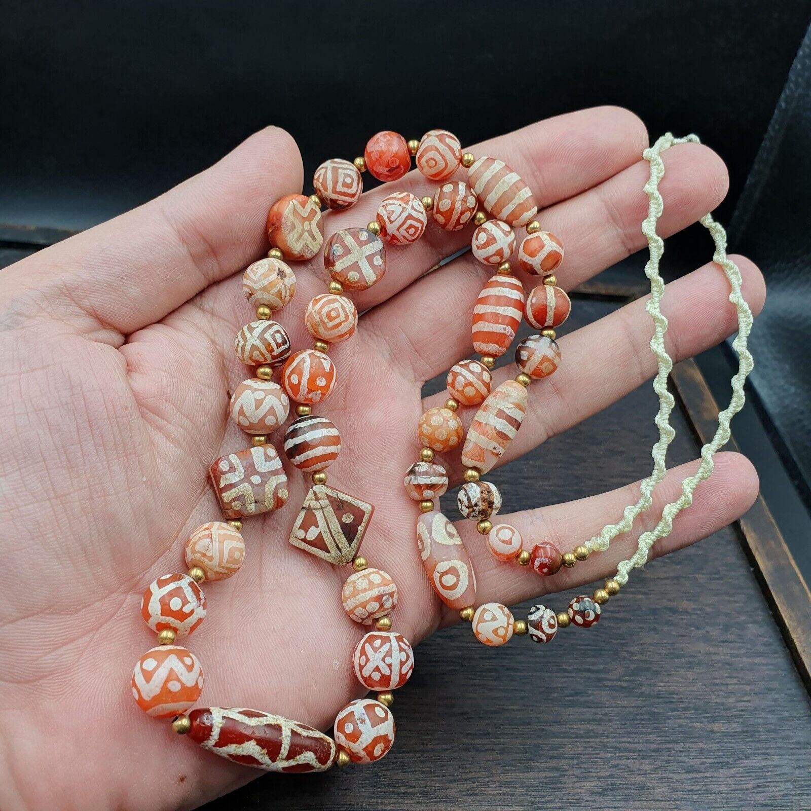 Antique HIMALAYAN Indo Tibetan Central Asian Etched Agate beads Necklace 6ED-A-