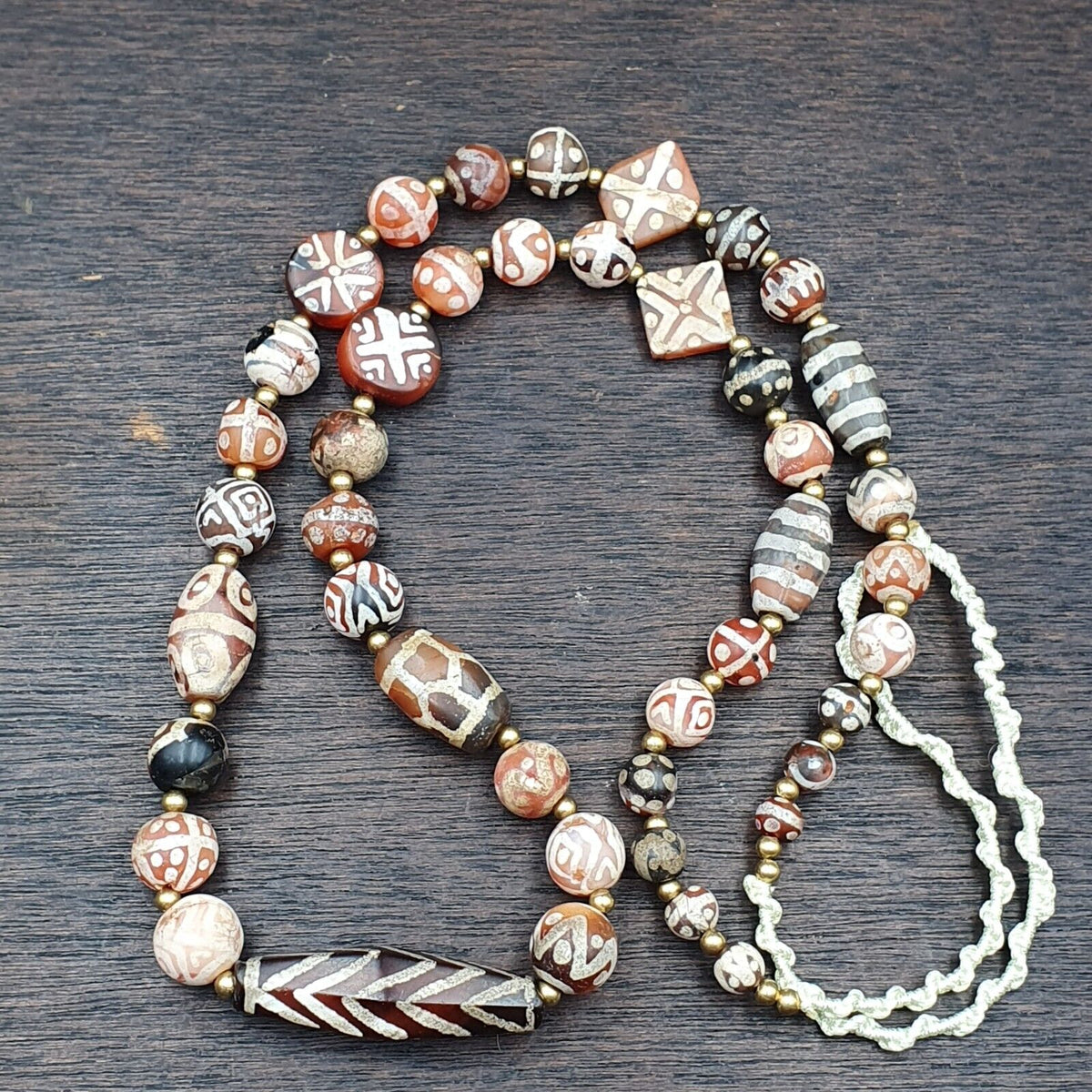 Antique HIMALAYAN Indo Tibetan Central Asian Etched Agate beads Necklace 7ED-A-