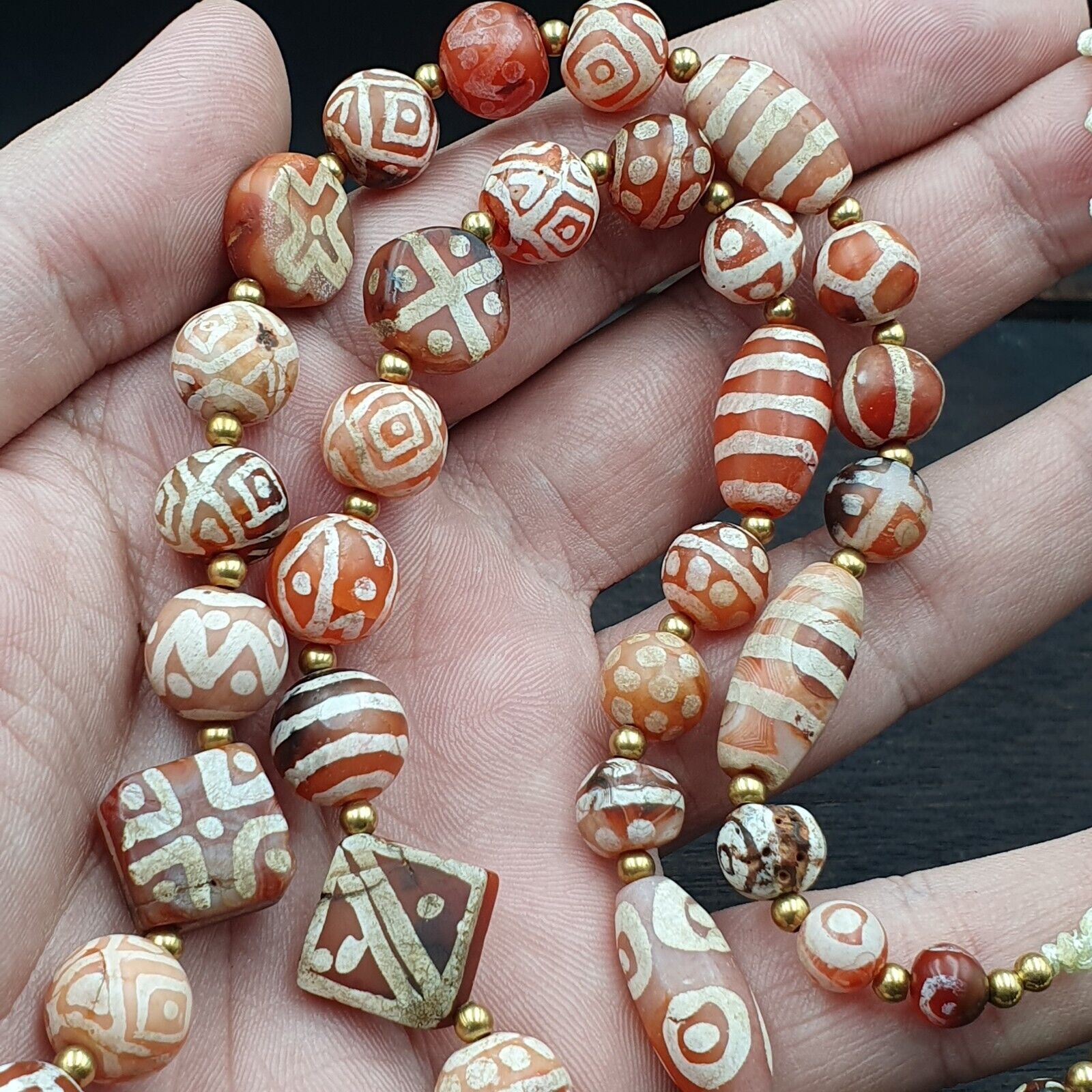 Antique HIMALAYAN Indo Tibetan Central Asian Etched Agate beads Necklace 6ED-A-
