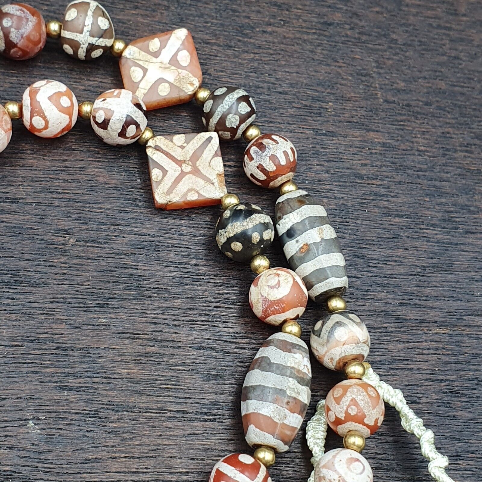 Antique HIMALAYAN Indo Tibetan Central Asian Etched Agate beads Necklace 7ED-A-