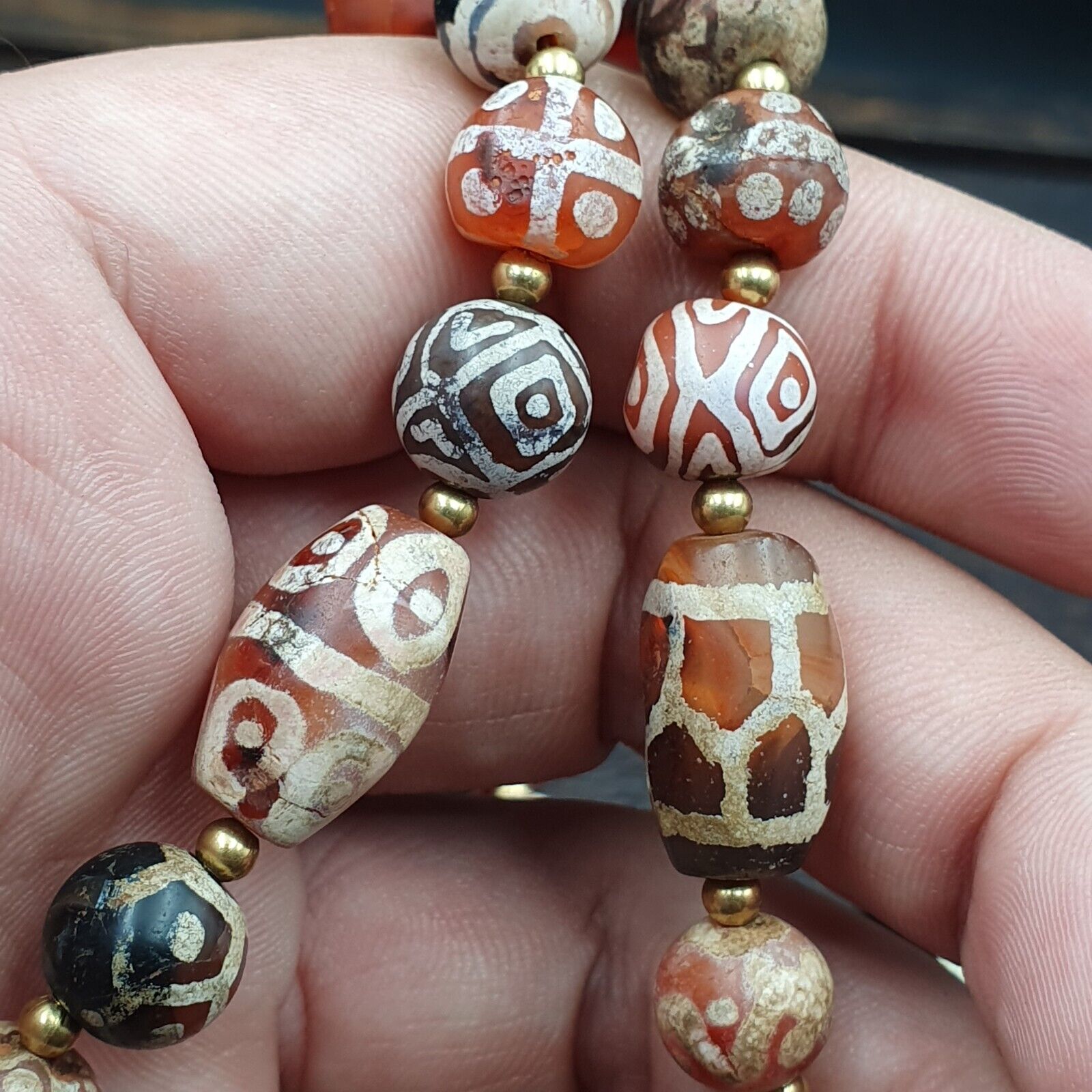 Antique HIMALAYAN Indo Tibetan Central Asian Etched Agate beads Necklace 7ED-A-