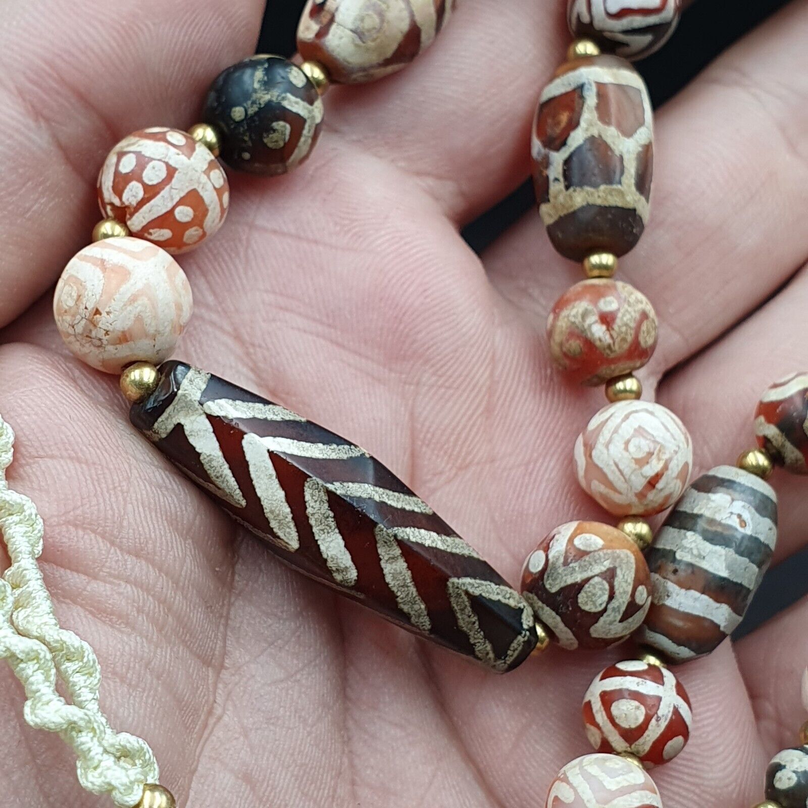Antique HIMALAYAN Indo Tibetan Central Asian Etched Agate beads Necklace 7ED-A-