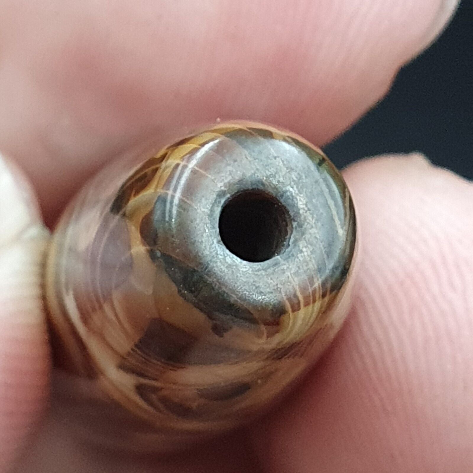 9 Falling Eyes Tibetan dzi bead old amulet vintage Agate Tibet gzi pendant