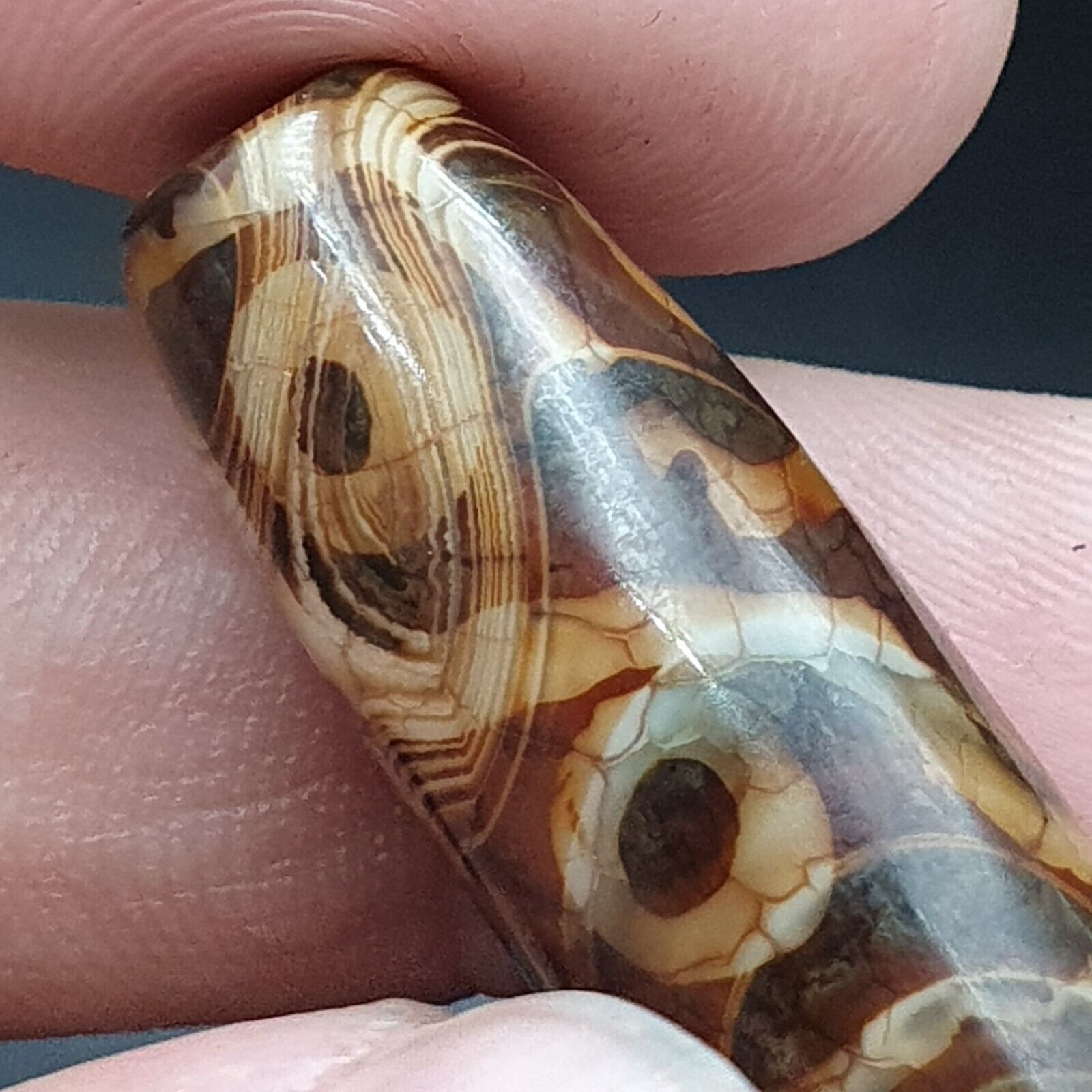 9 Falling Eyes Tibetan dzi bead old amulet vintage Agate Tibet gzi pendant