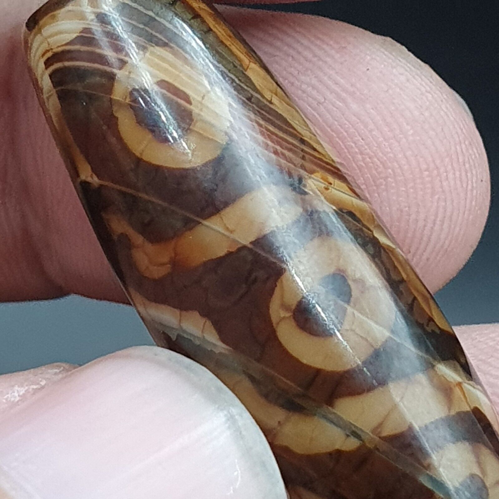 9 Falling Eyes Tibetan dzi bead old amulet vintage Agate Tibet gzi pendant