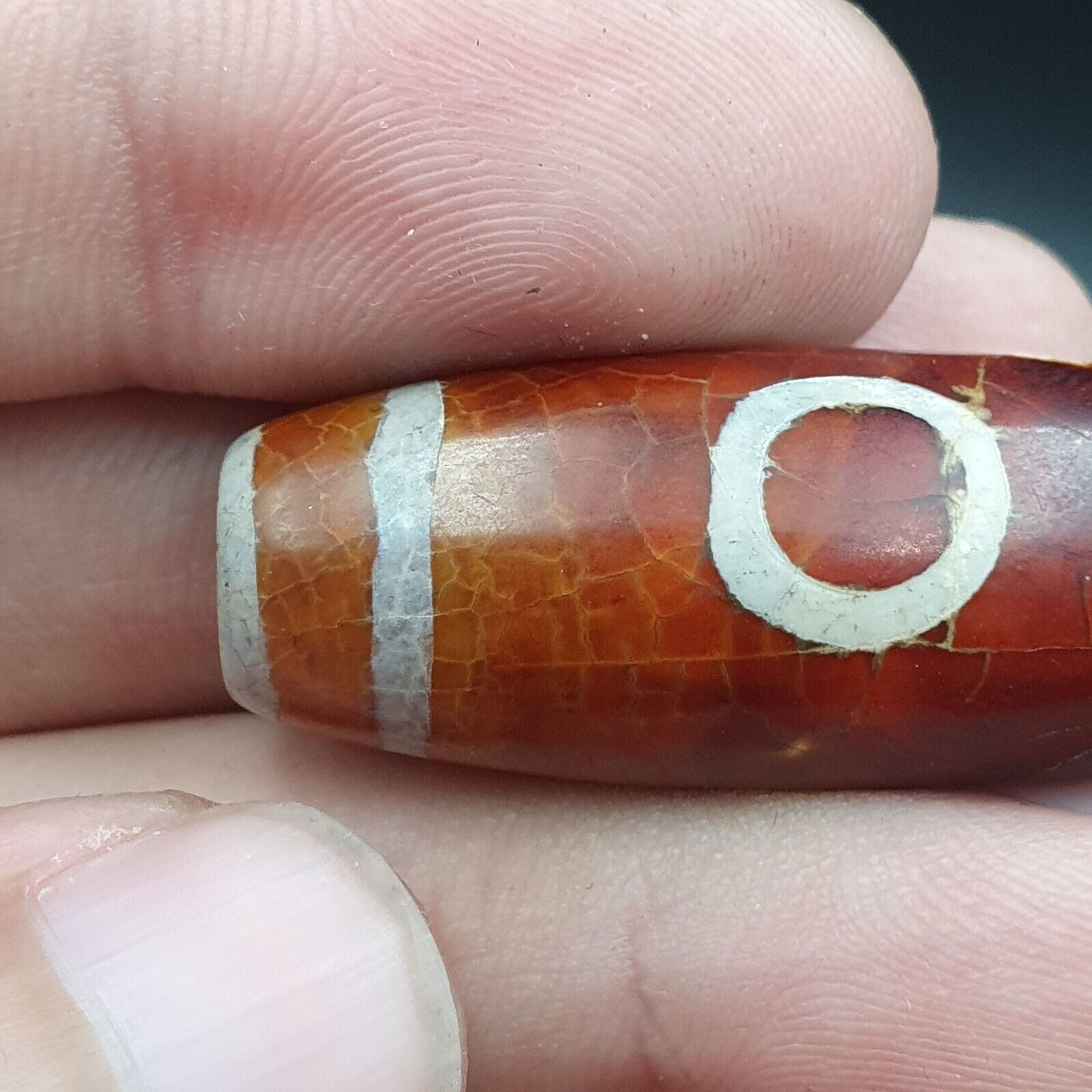 Beautiful INDO TIBETAN ETCHED LINE DECORATED TAPERED TUBE 2 EYE DZI