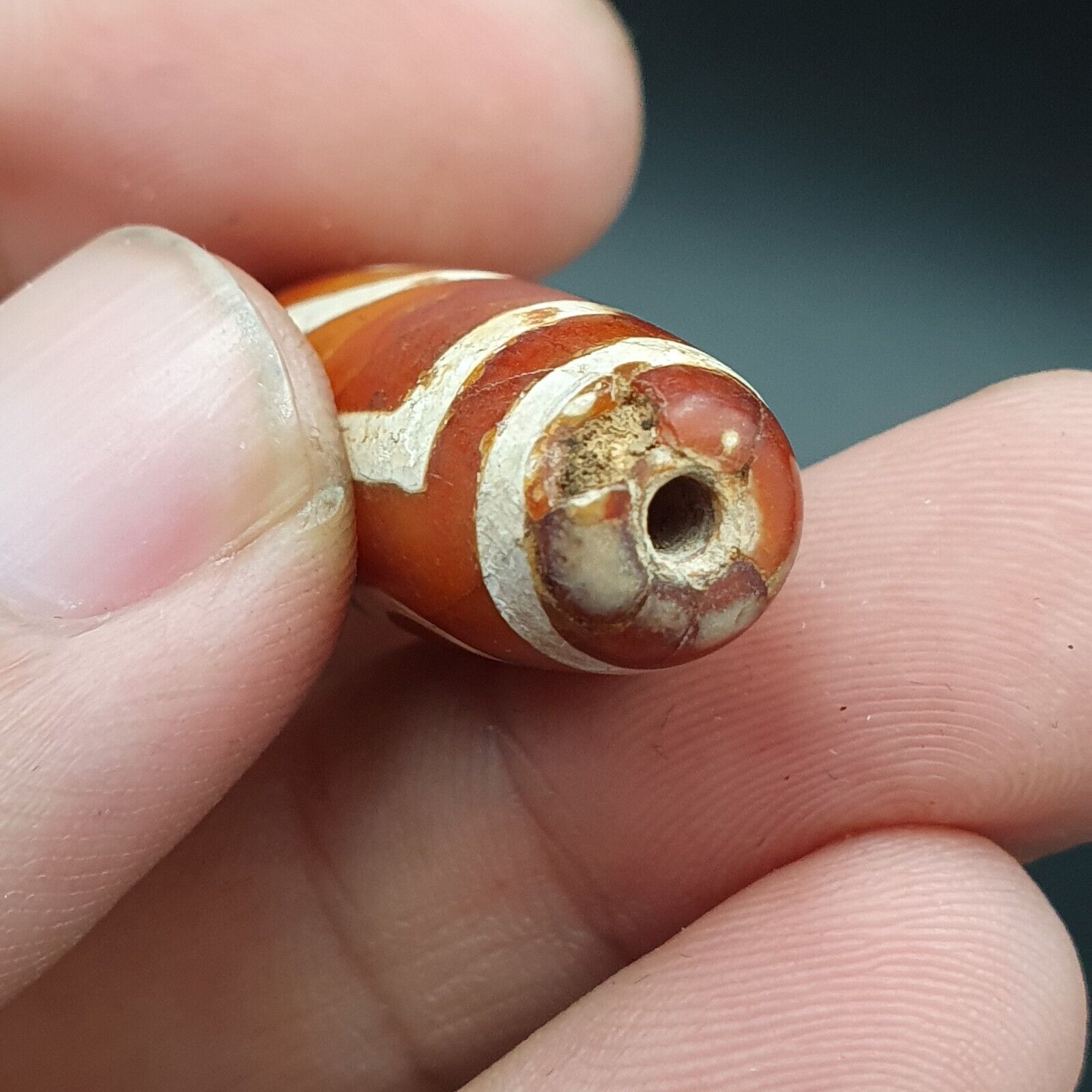 INDO TIBETAN ETCHED LINE DECORATED TAPERED TUBE 2 EYE DZI