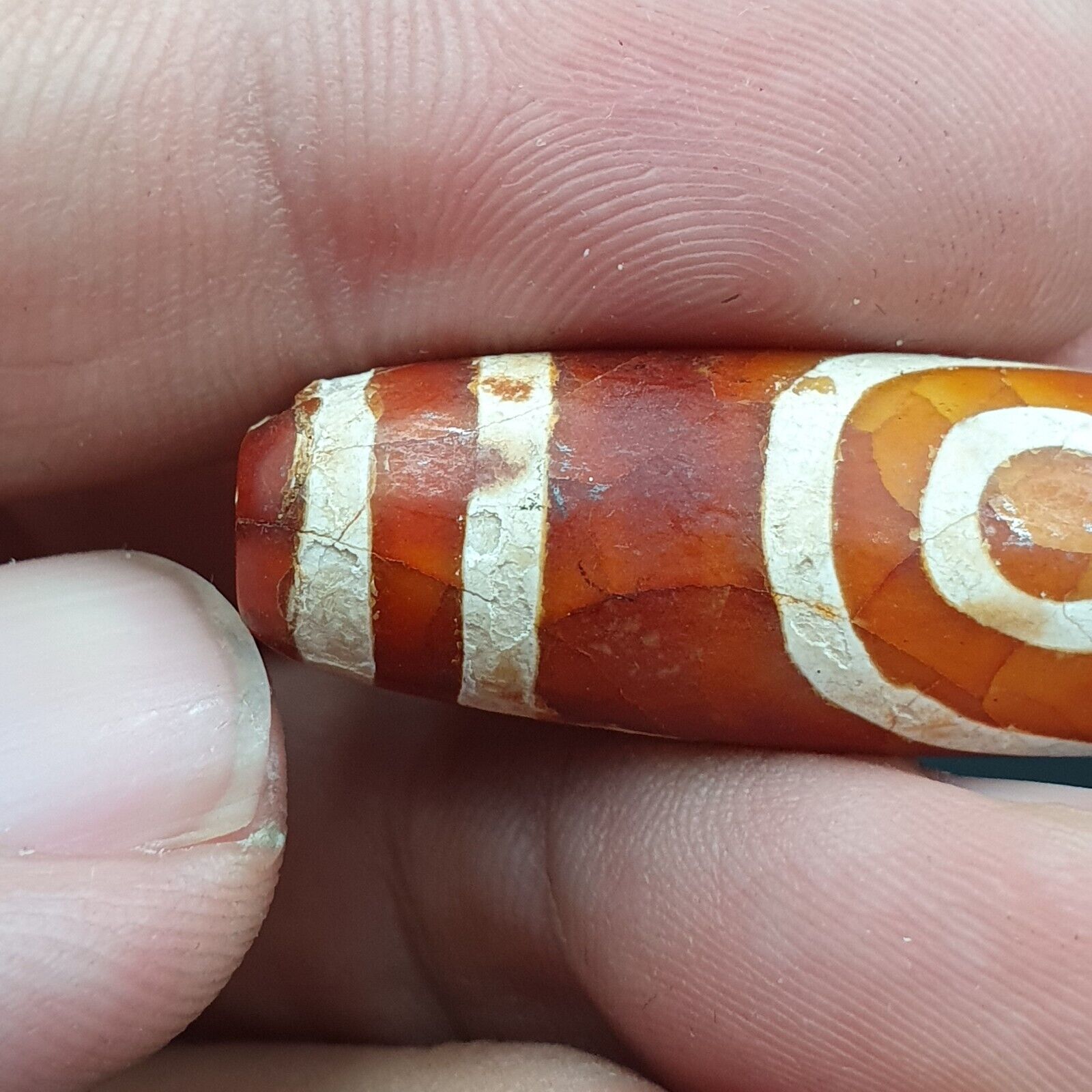 INDO TIBETAN ETCHED LINE DECORATED TAPERED TUBE 2 EYE DZI