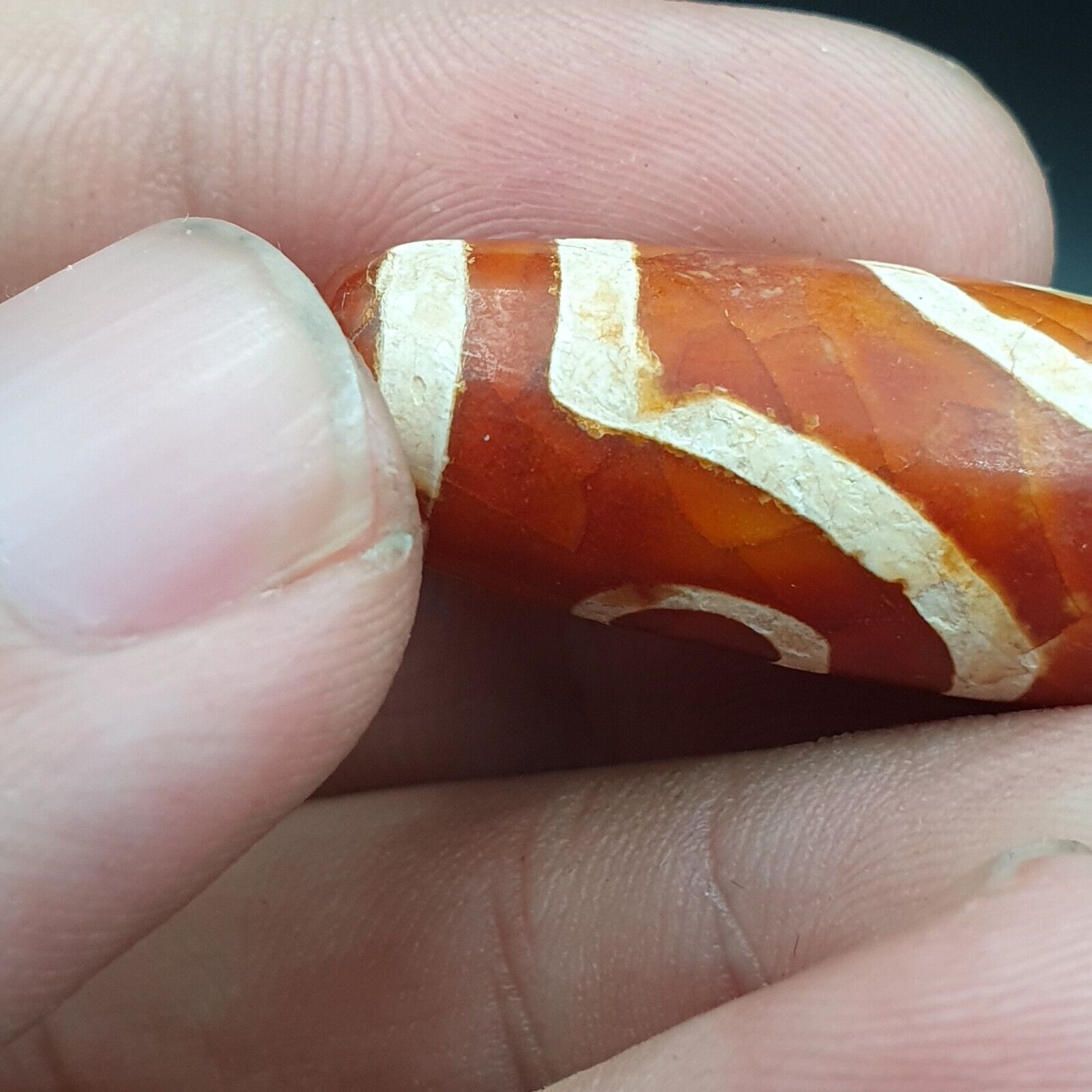 INDO TIBETAN ETCHED LINE DECORATED TAPERED TUBE 2 EYE DZI