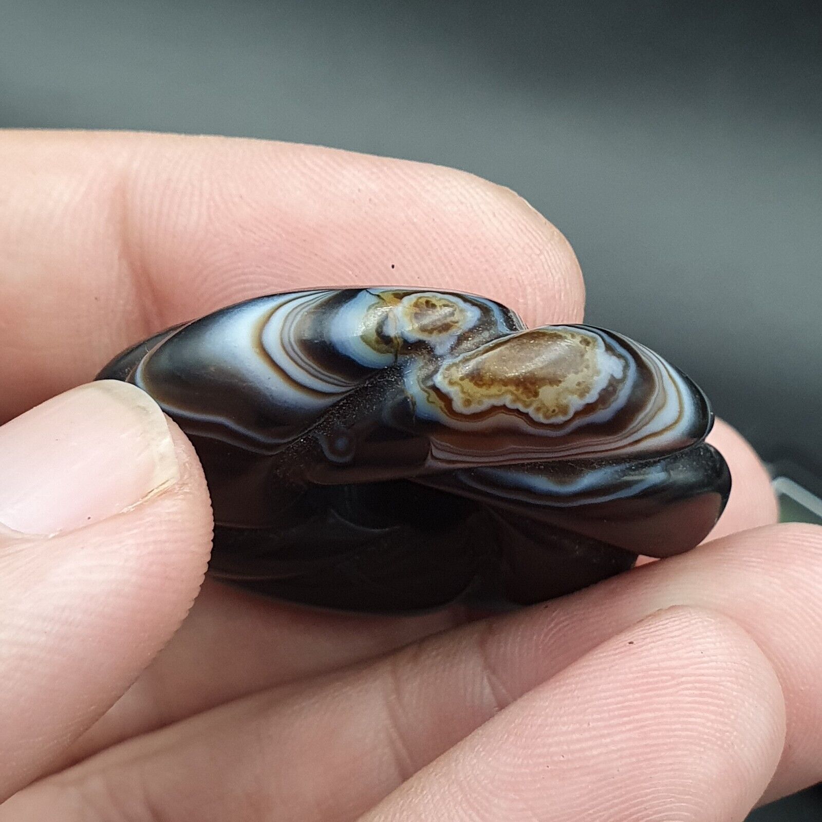 Lot 3 Old Himalayan Indo Tibetan Suleimani Carving Agate Donut Amulet Bead #1117