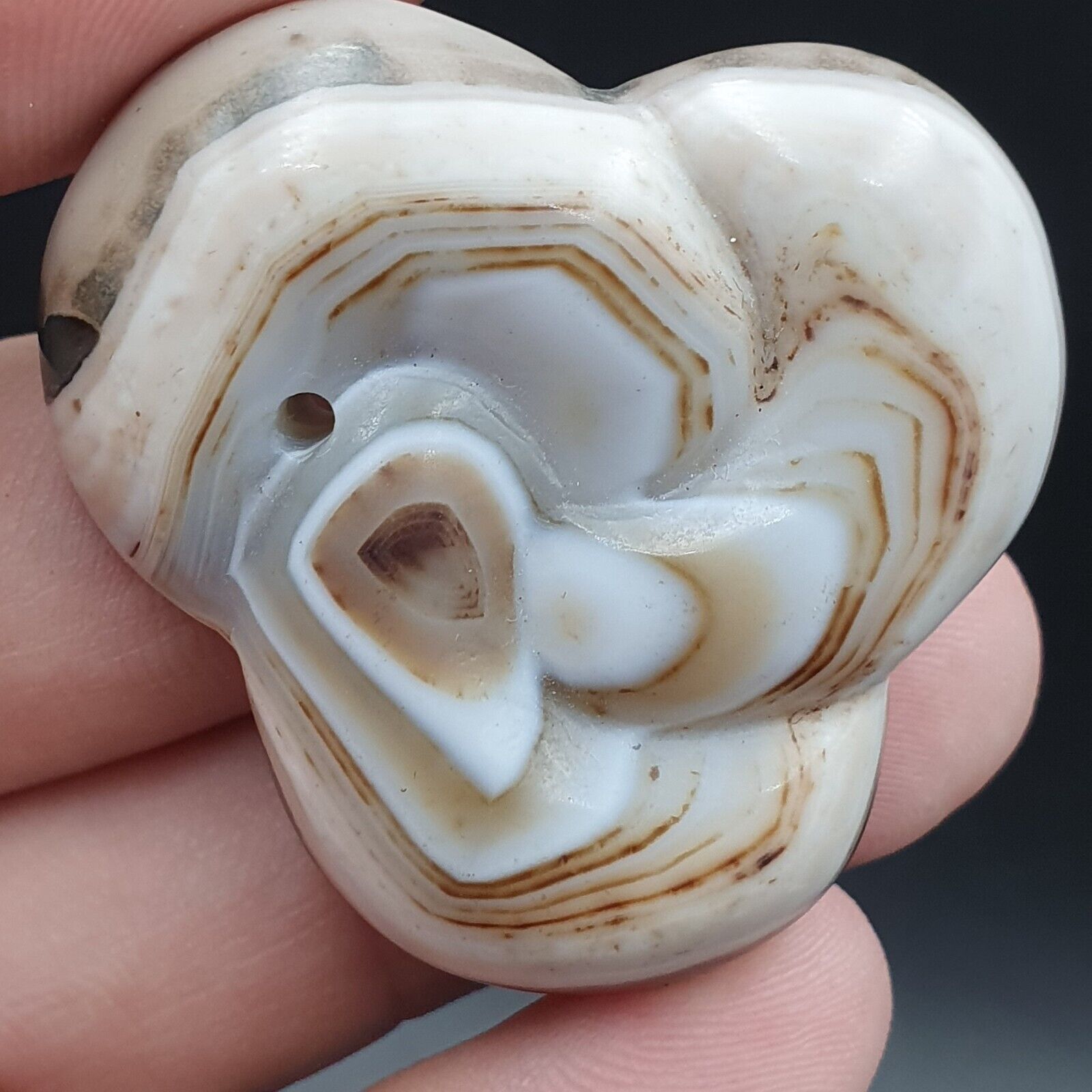 Antique Tibetan Himalayan Carving Agate Pendent Amulet Bead #129