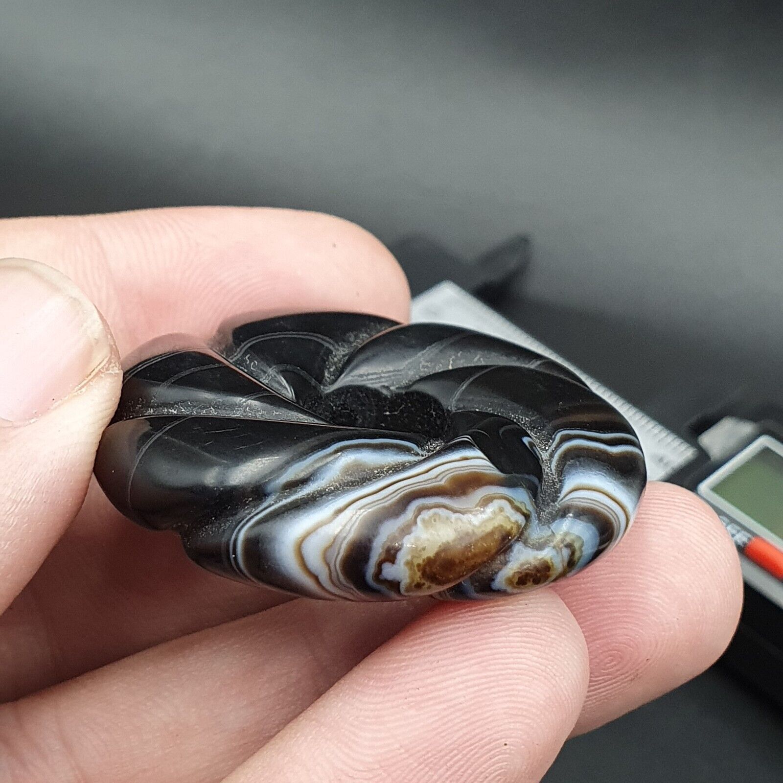 Lot 3 Old Himalayan Indo Tibetan Suleimani Carving Agate Donut Amulet Bead #1117
