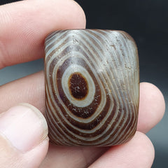 Antique Himalayan Indo Tibetan Suleimani Eye Agate Amulet Bead #125