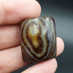 Antique Himalayan Indo Tibetan Suleimani Eye Agate Amulet Bead #124