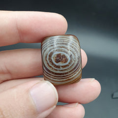 Antique Himalayan Tibetan Fingerprint Pattern Eye Agate Amulet Bead #125