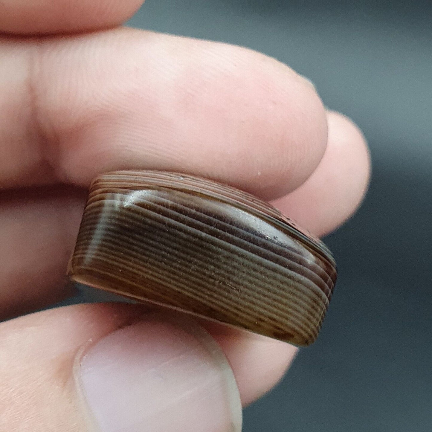 Antike Himalaya-tibetische Fingerabdruck-Muster-Augen-Achat-Amulett-Perle #125