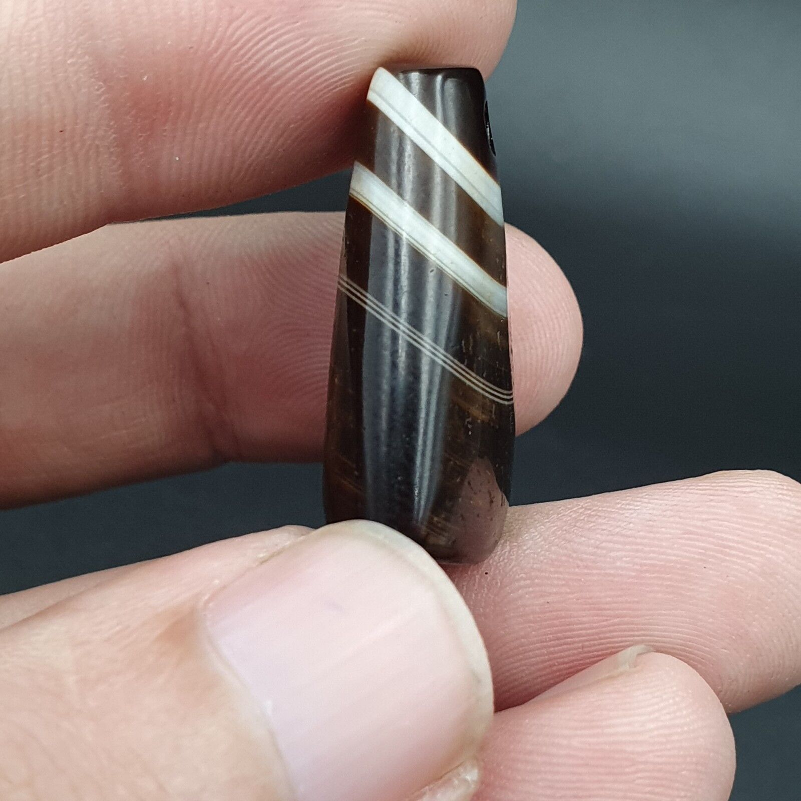 Antique Tibetan Himalayan Agate  Amulet Bead #127