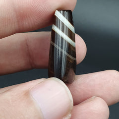 Antique Tibetan Himalayan Agate  Amulet Bead #127