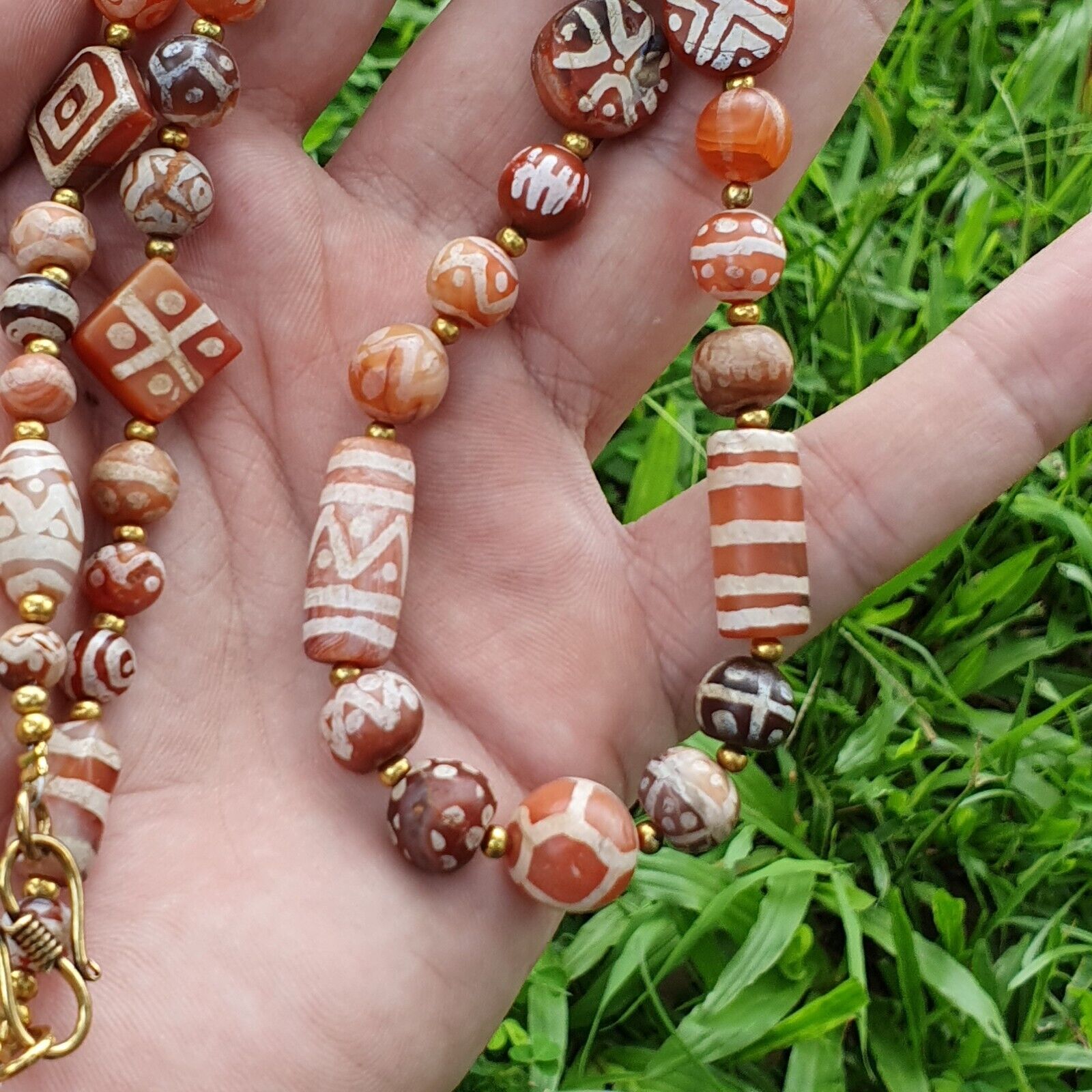 Antique HIMALAYAN Indo Tibetan Central Asian Etched Agate beads Necklace 12ED-A-