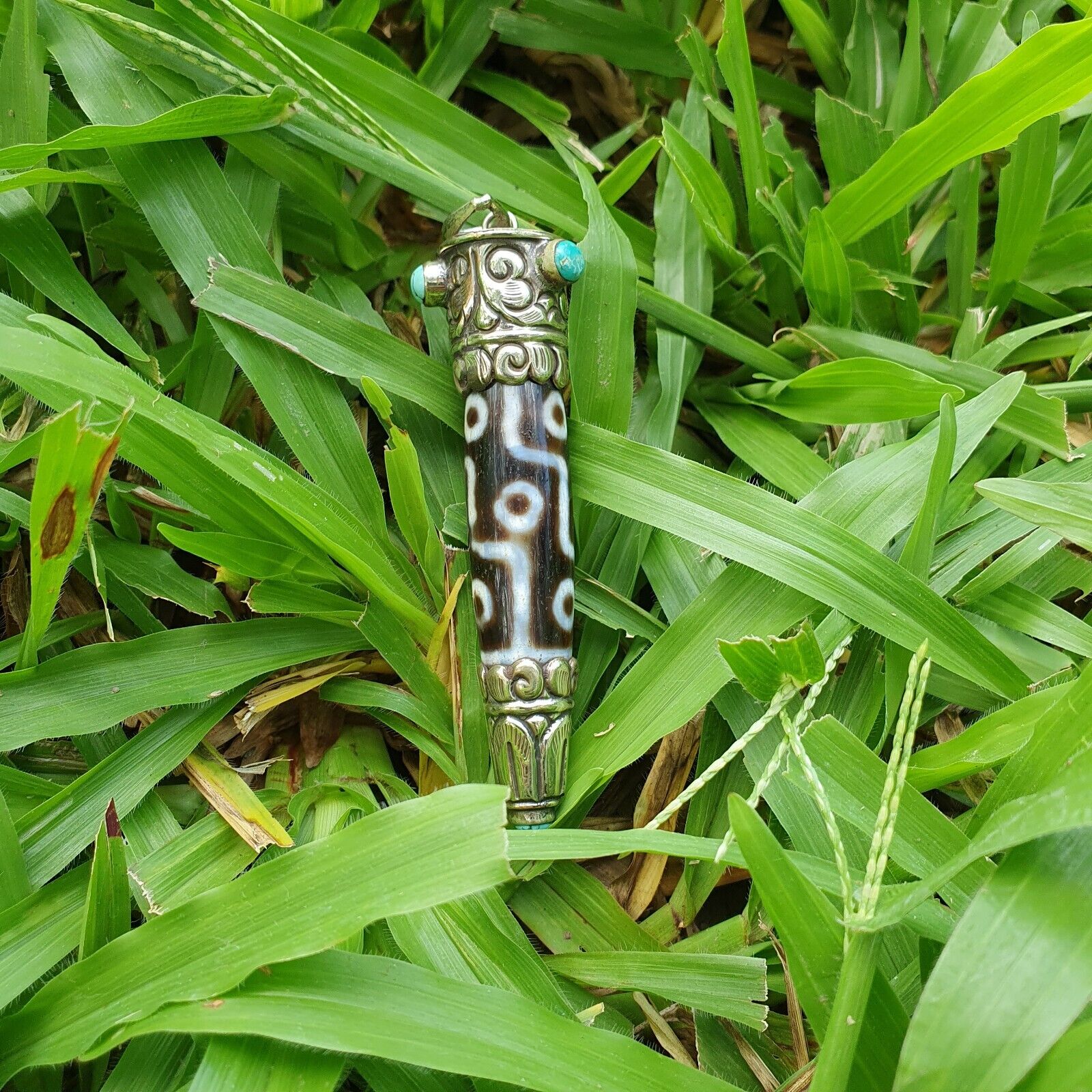 9 Falling Eyes Tibetan Nepalese dzi bead Agate With turquoise gzi pendant