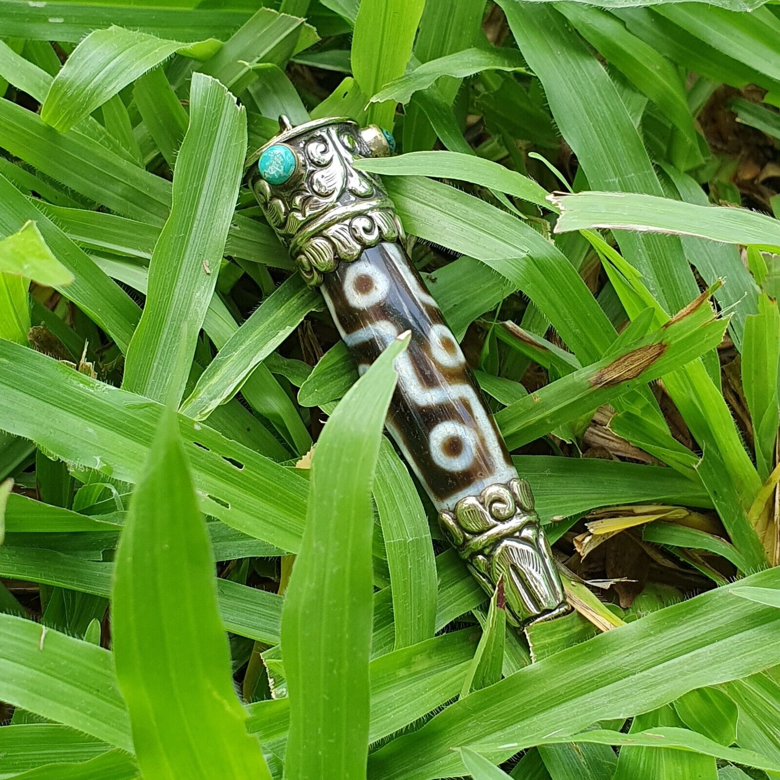 9 Falling Eyes Tibetan Nepalese dzi bead Agate With turquoise gzi pendant