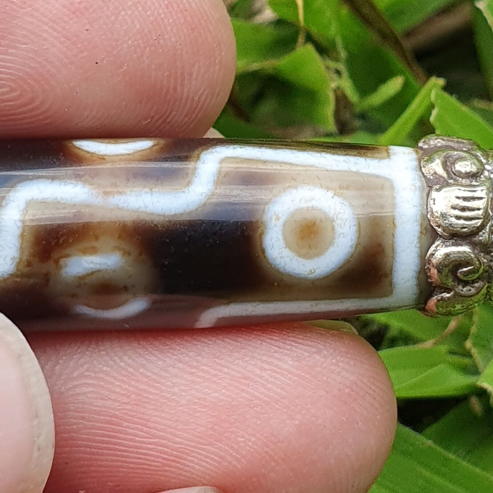 Amazing 9 Eyes Tibetan Nepalese dzi bead Agate pendant