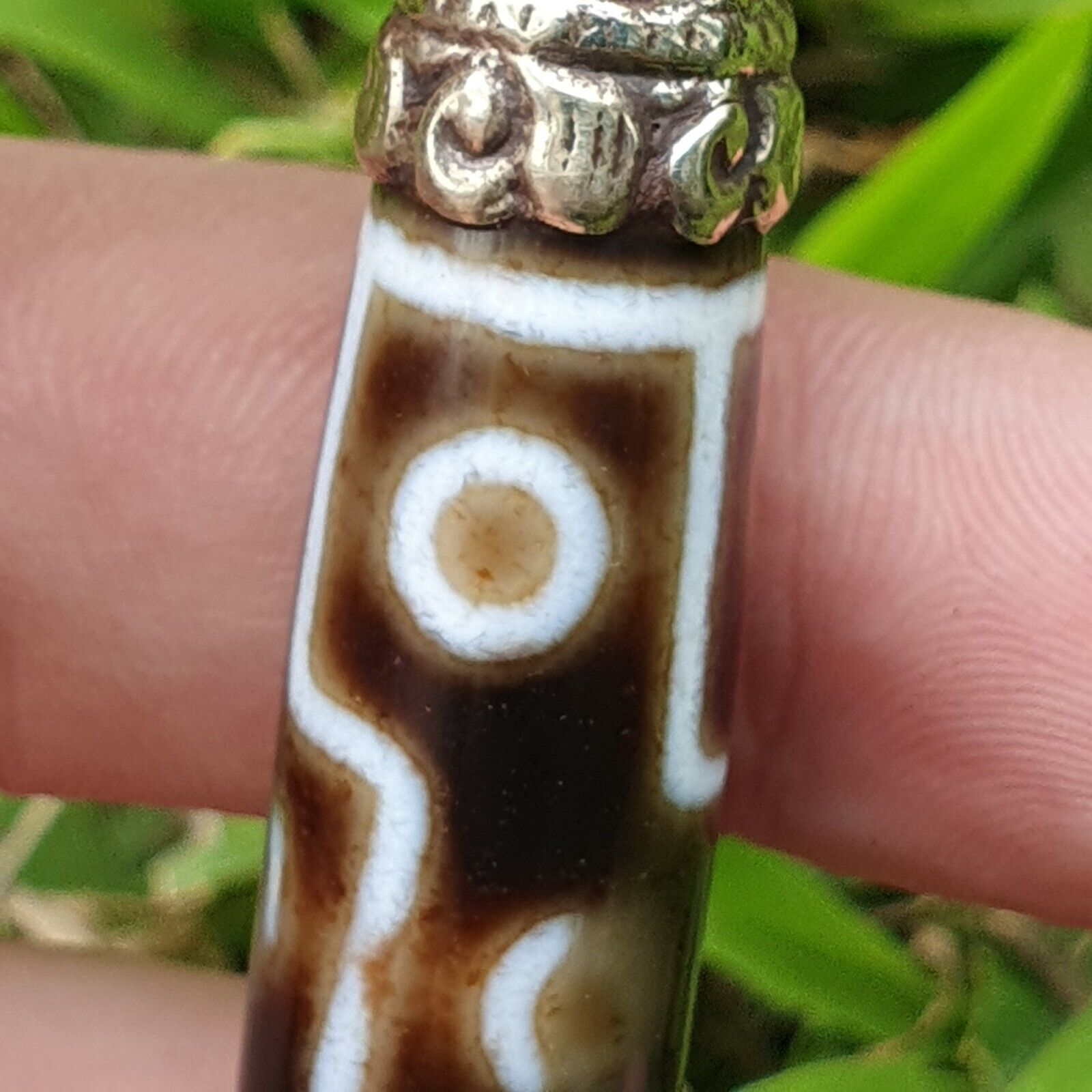 Amazing 9 Eyes Tibetan Nepalese dzi bead Agate pendant