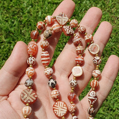 Antique HIMALAYAN Indo Tibetan Central Asian Etched Agate beads Necklace 13ED-A-