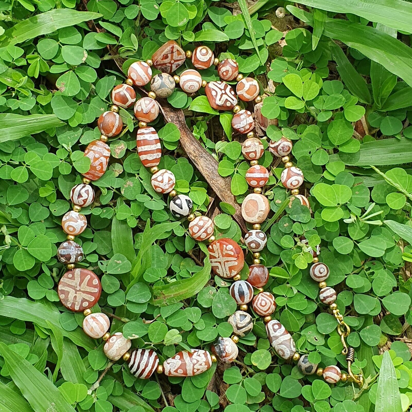 Antique HIMALAYAN Indo Tibetan Central Asian Etched Agate beads Necklace 13ED-A-