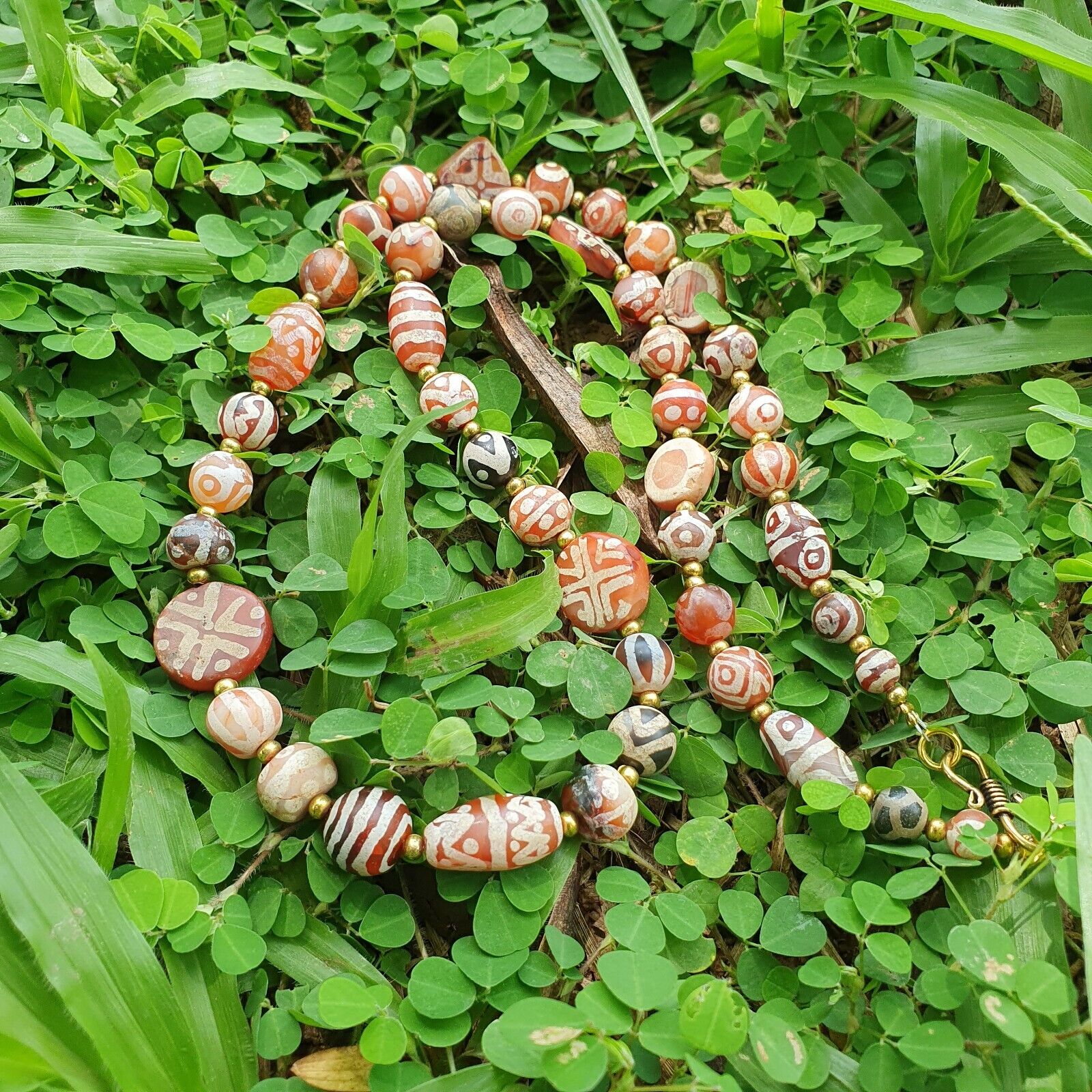 Antique HIMALAYAN Indo Tibetan Central Asian Etched Agate beads Necklace 13ED-A-