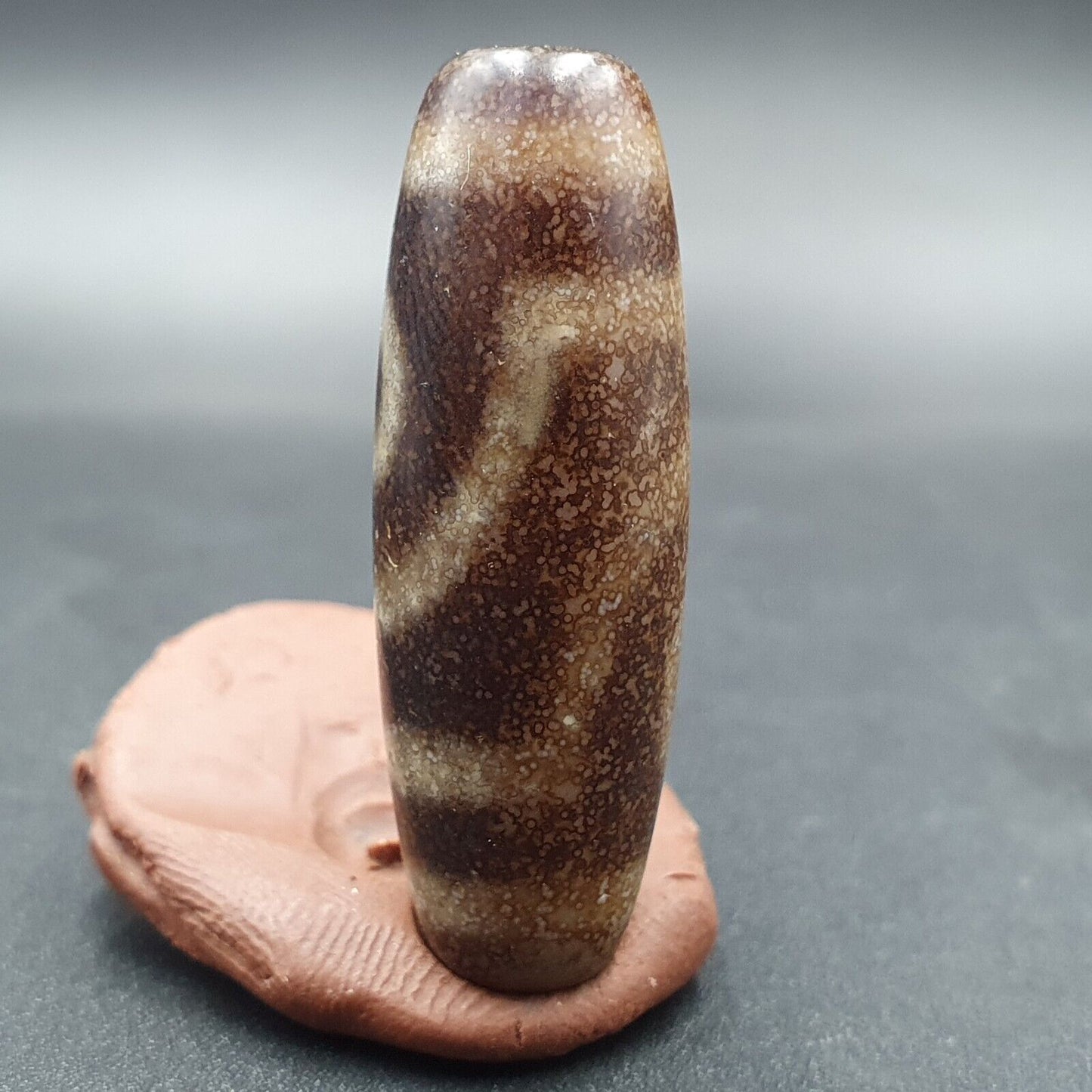 B#5 Antike tibetische alte Achat 2-Augen-Dzi-Amulettperle