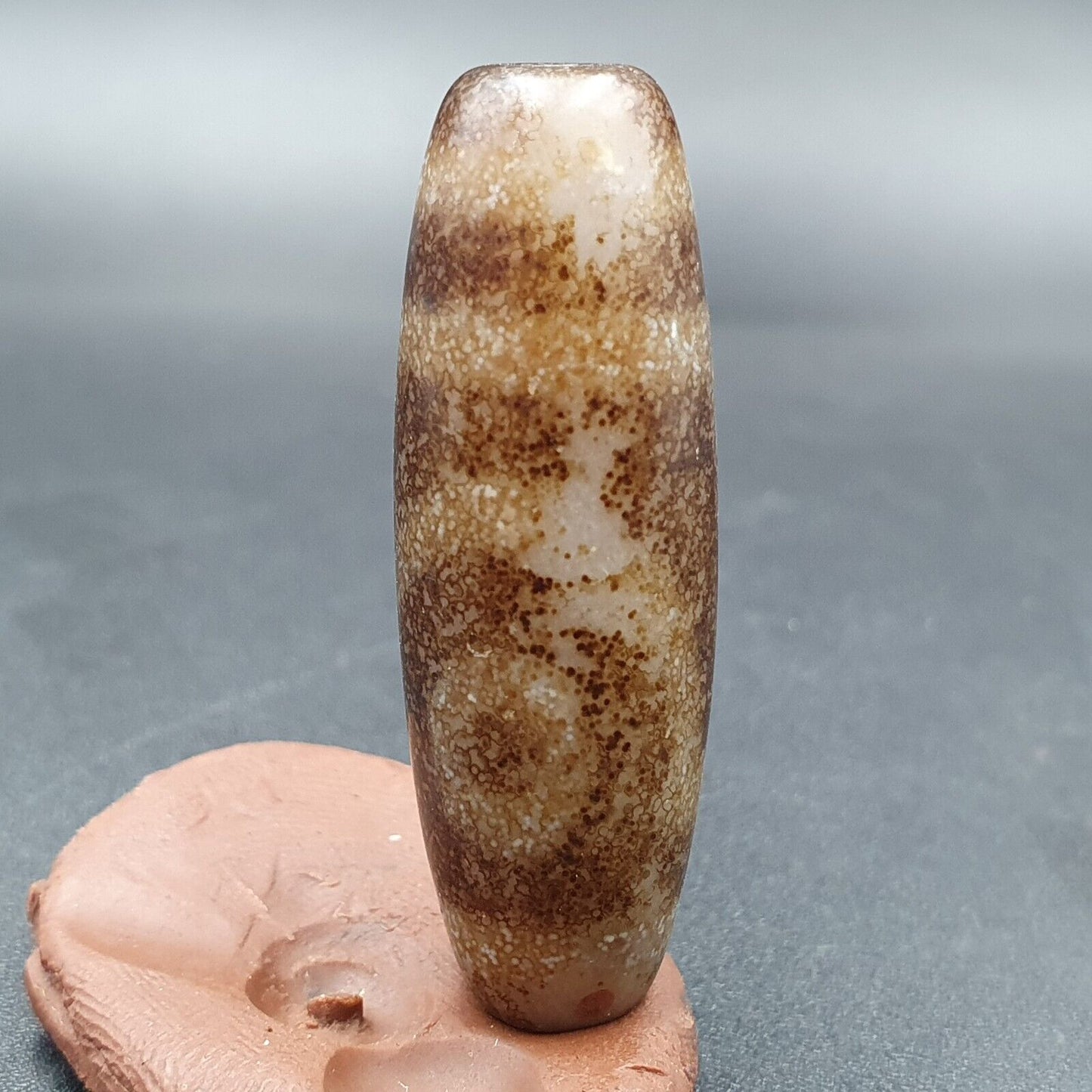 B#5 Antike tibetische alte Achat 2-Augen-Dzi-Amulettperle