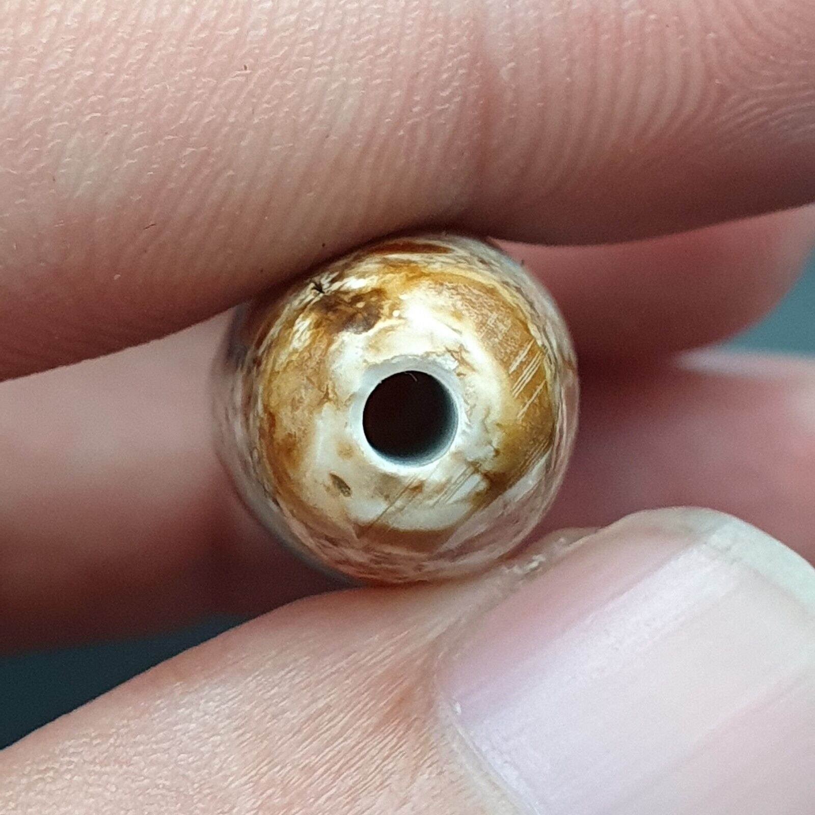 B#8 Antique Tibetan Old Agate Dzi Amulet Bead